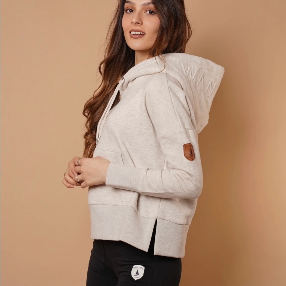 Wanakome Size Small Hoodie
